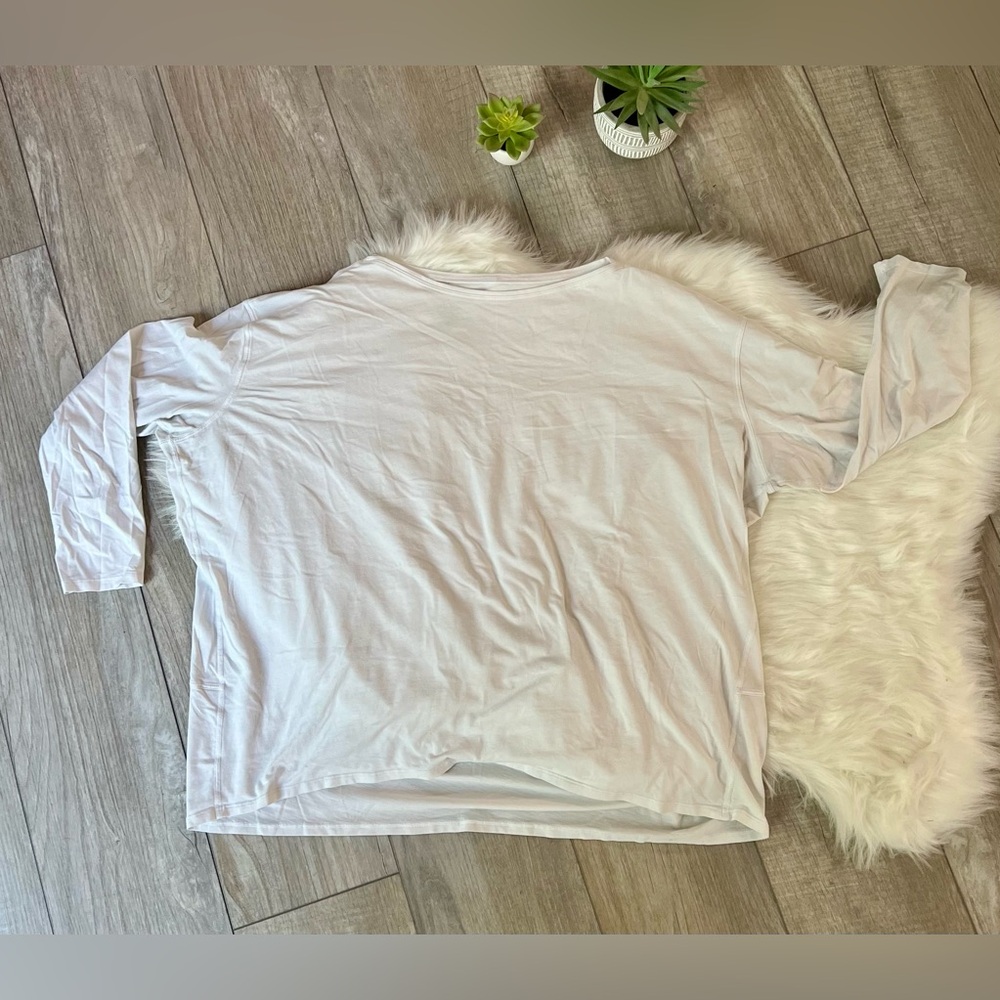 LULULEMON |  White “Back In Action” Long Sleeve Top (12/XL)